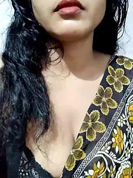 spicysuhana from StripChat is Freechat