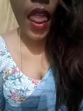 Spoorthi143 from StripChat