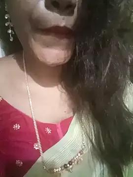 Spoorthi143 from StripChat