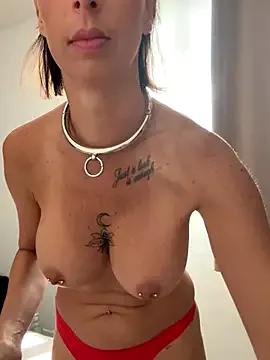 spycyfanny from StripChat is Freechat