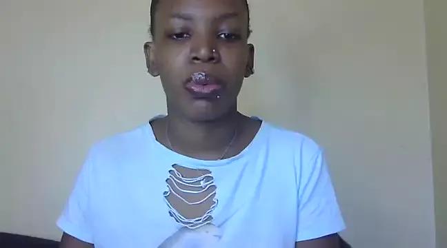 Squirtydol2 from StripChat is Freechat