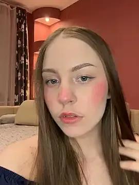 Discover our girls online shows and discover the company of countless livestreamers, with stunning shapes, sex toys and more.