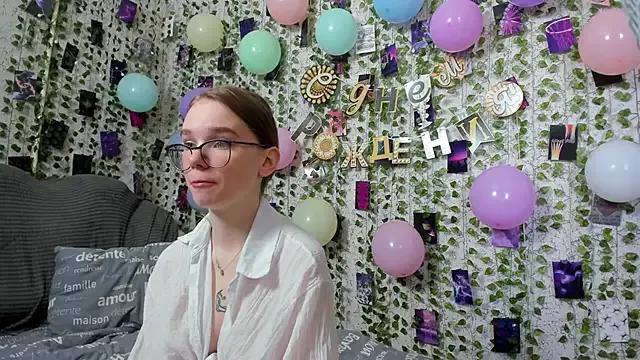 Stacey_Kiss from StripChat is Freechat