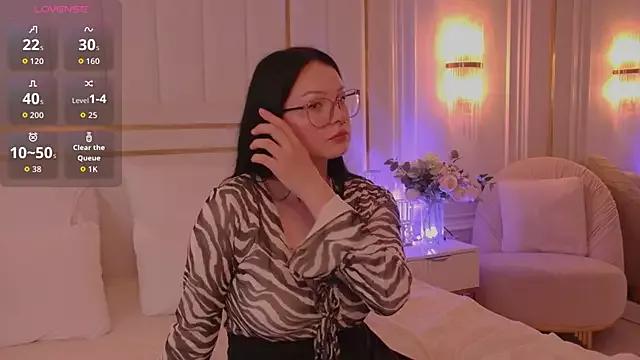 StaceyFlores from StripChat is Freechat