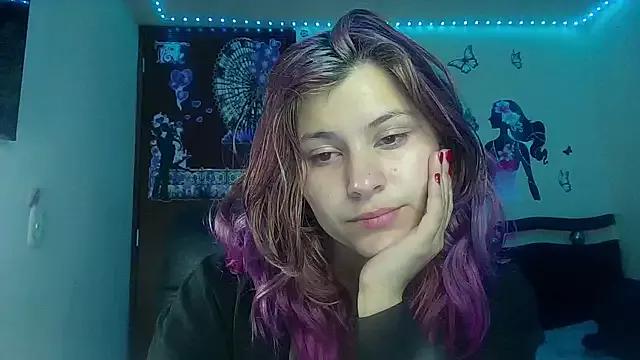 Star_Eli from StripChat is Freechat