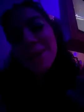 Photos of StarSex22 from StripChat is Freechat