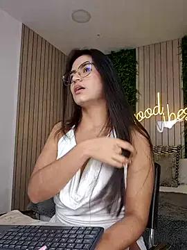 StefaBrown from StripChat is Freechat