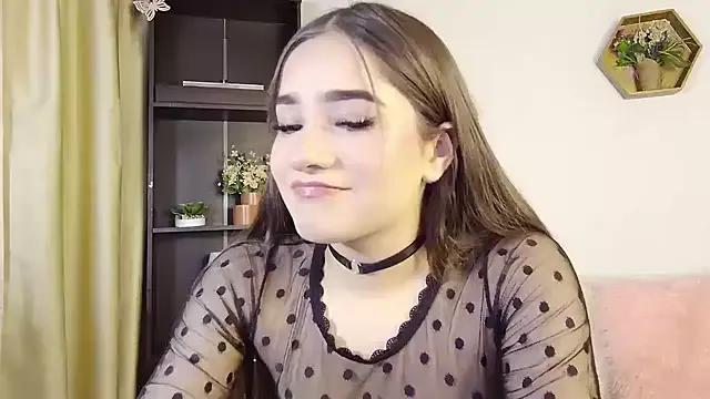 StefannyCipriani from StripChat is Freechat