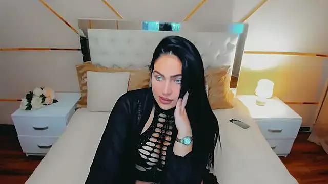 StellaMorris from StripChat is Freechat
