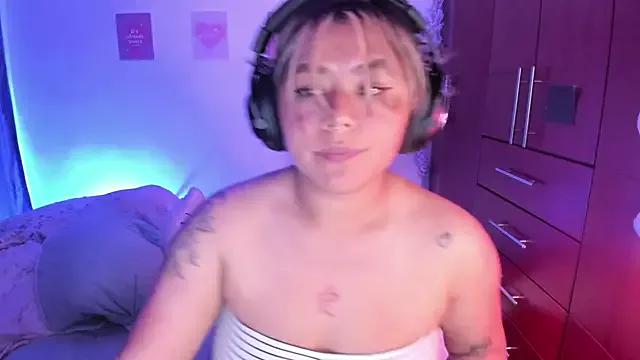StephaniFox webcams show profile image 