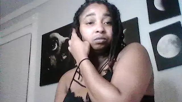 strap_er_down from StripChat is Freechat