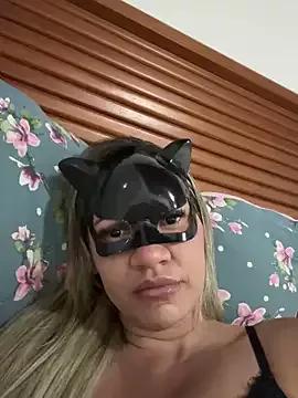 Suavizinhasafada40 webcams show profile image 