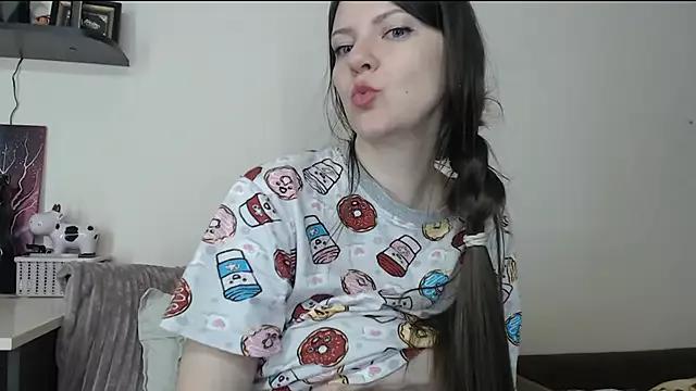 SugarTati from StripChat is Freechat