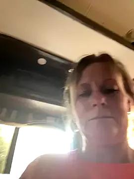 SummerBlueMoon from StripChat is Freechat