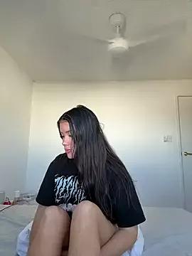 summermc_xx from StripChat is Freechat