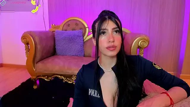 SummersAngel from StripChat