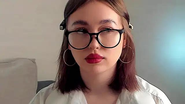 SunnCowick from StripChat