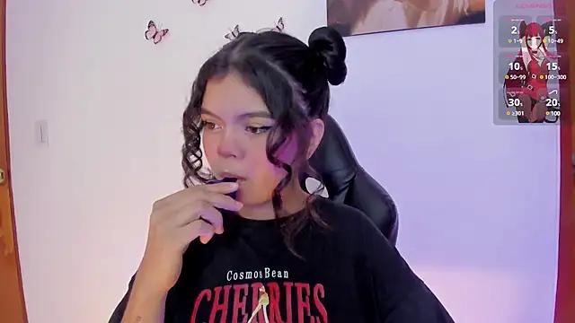 SunnieCute_ from StripChat
