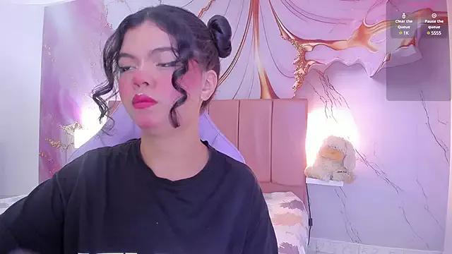 SunnieCute_ from StripChat