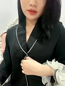 Sunny_babyy from StripChat is Freechat