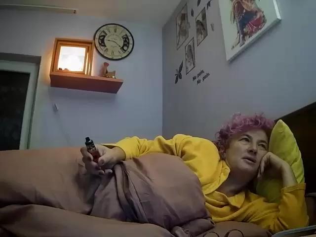Sunnylarrah from StripChat