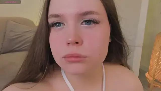 SunnyRisha from StripChat