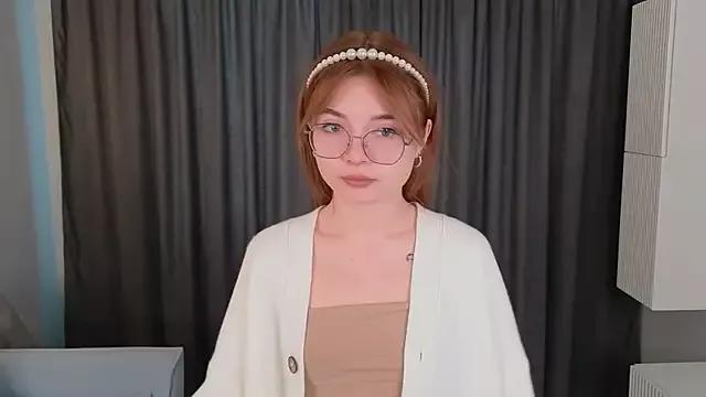 Susan_Gardner from StripChat