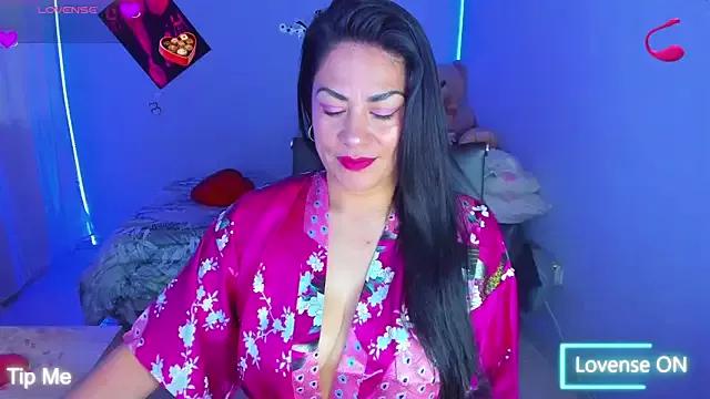 SusanDRamirez from StripChat