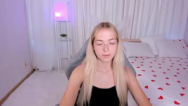 SusanMimi from StripChat is Freechat