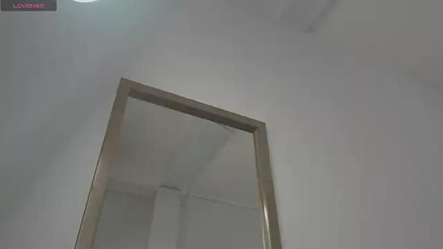 sussy_leon from StripChat