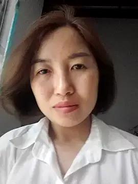 Susu_Hot2 from StripChat