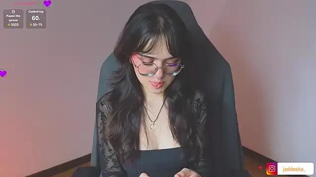 suzumi__ from StripChat