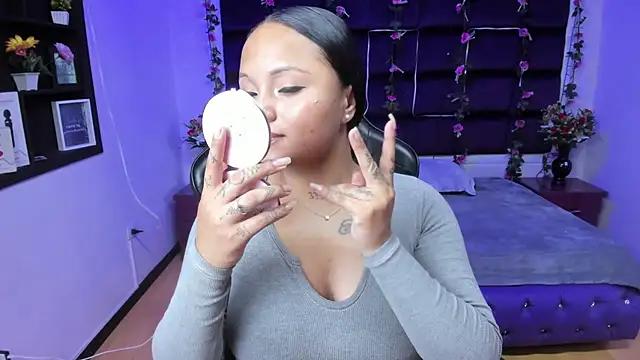 sweelanna__ from StripChat