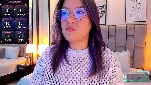 sweet--emily from StripChat
