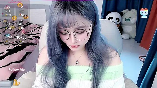 Sweet-18wanwan from StripChat