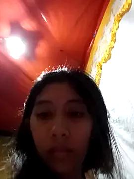 Sweet-Beerry from StripChat