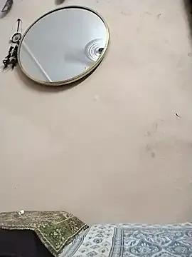 SWEET-LUTS from StripChat