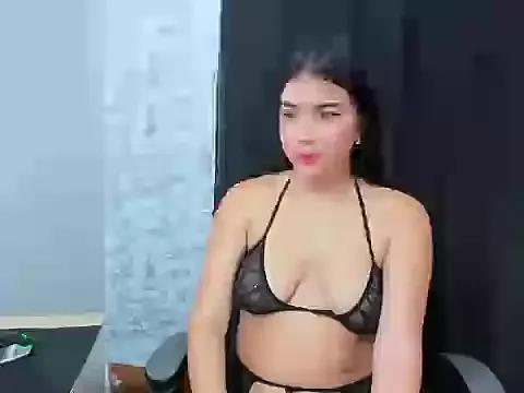 Sweet-Monica from StripChat