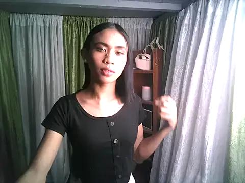 Sweet-shopia from StripChat