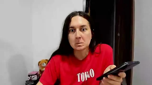 Sweet-Suck69 from StripChat
