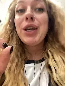 Sweet___Emily from StripChat