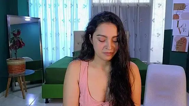 sweet_ahinara from StripChat