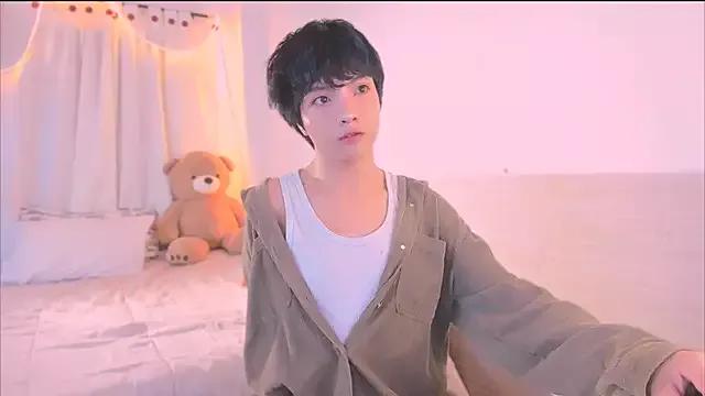 Photos of Sweet_Allan from StripChat is Freechat