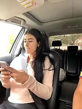 Sweet_and_caramel from StripChat