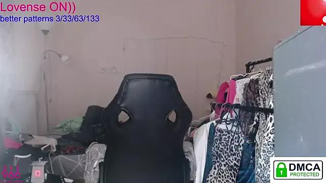 sweet_cute_cat from StripChat
