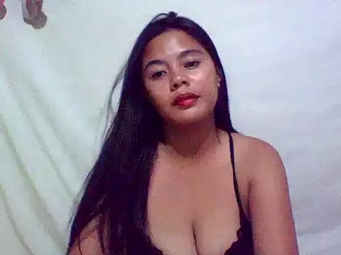 sweet_heaven00 from StripChat