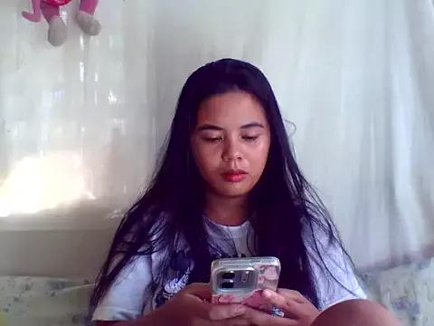 sweet_heaven00 from StripChat