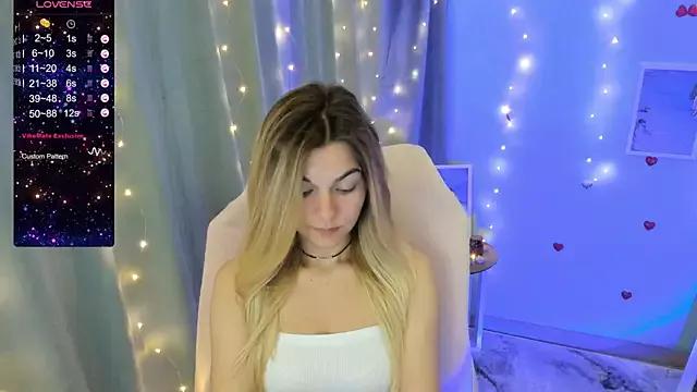 Sweet_me_ from StripChat