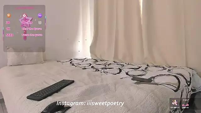 Sweet_poetryy from StripChat