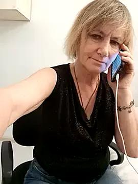 Sweet_Sof1 from StripChat